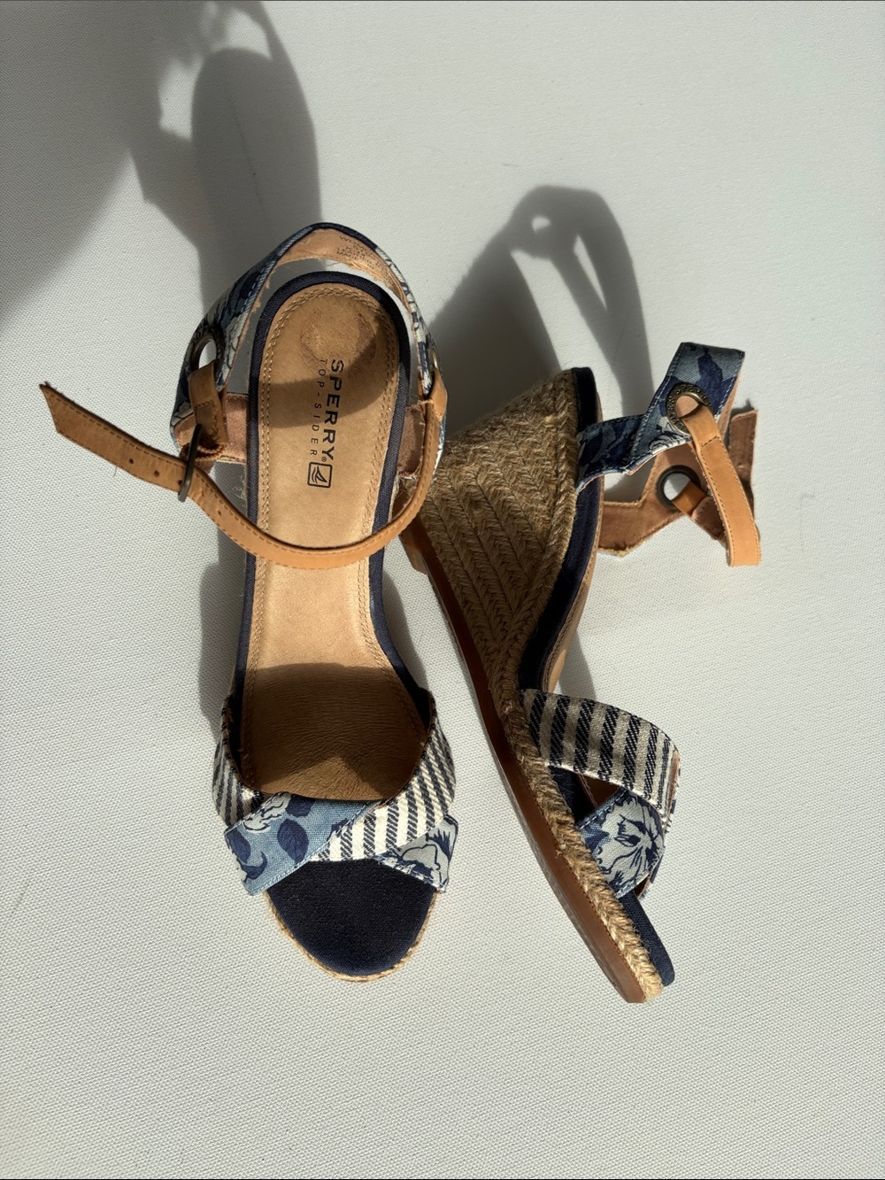 Sperry Blue Floral & Striped Espadrille Wedge Sandals 8.5 - Picture 2 of 8